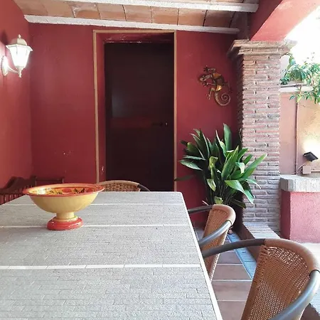 Viviendas Turisticas Arrayanes روندا