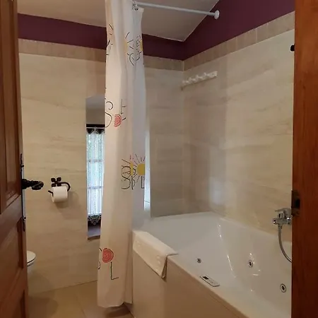 Viviendas Turísticas Arrayanes Casa de Campo *