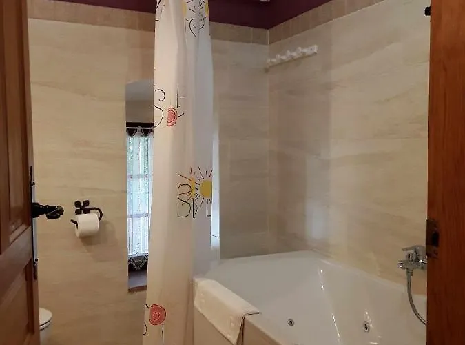 Viviendas Turisticas Arrayanes בית כפרי *