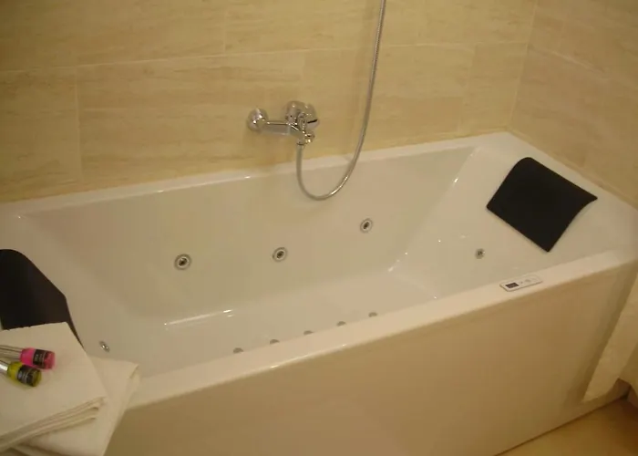 Viviendas Turisticas Arrayanes *