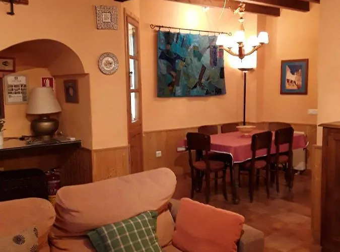 Viviendas Turisticas Arrayanes * רונדה