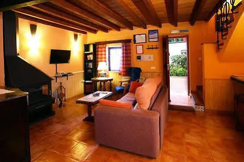 Viviendas Turisticas Arrayanes 乡村民宿 *