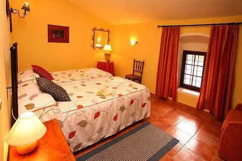 Viviendas Turisticas Arrayanes * רונדה